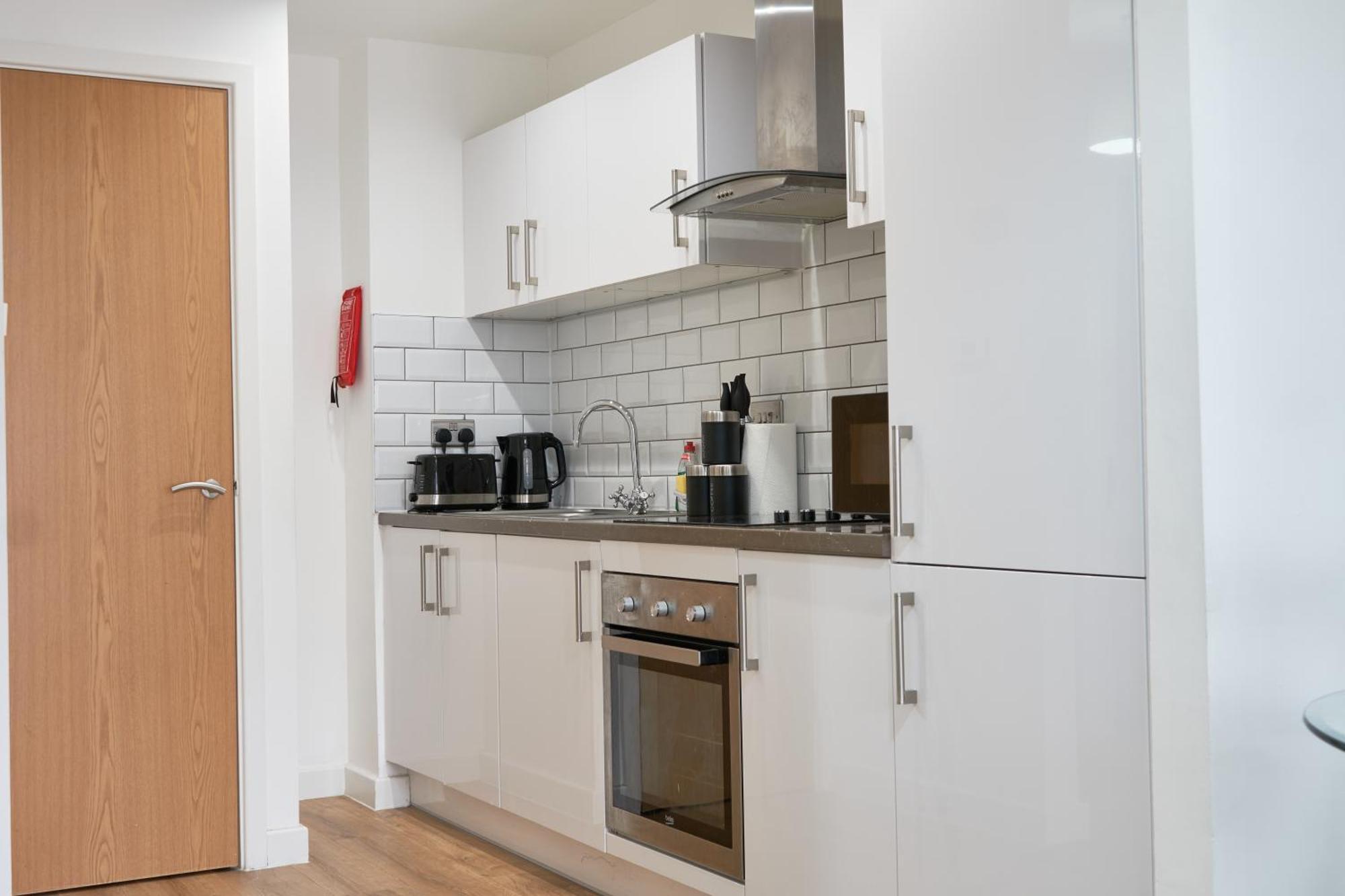 Luxury - Smart Tv - Fast Wifi - Near Utilitia Arena & Icc Apartment Birmingham Bagian luar foto