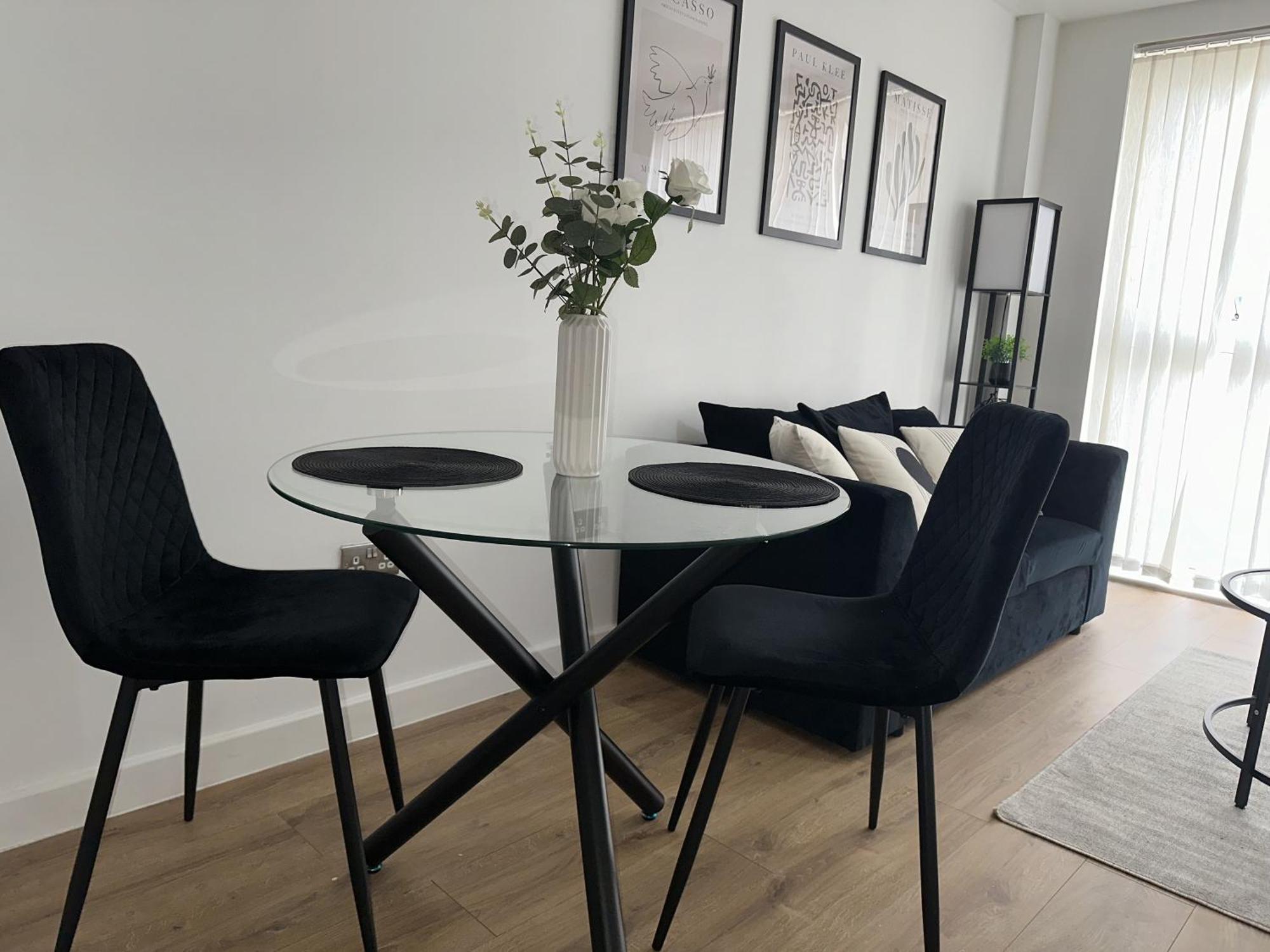 Luxury - Smart Tv - Fast Wifi - Near Utilitia Arena & Icc Apartment Birmingham Bagian luar foto